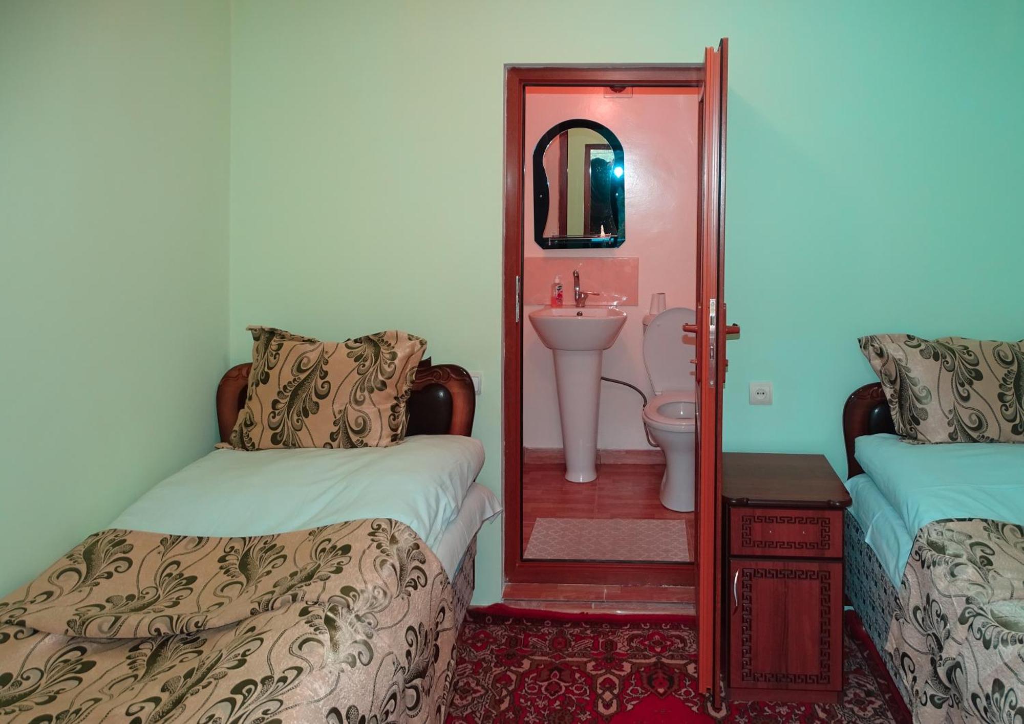 Aspet B&B Татев Екстериор снимка