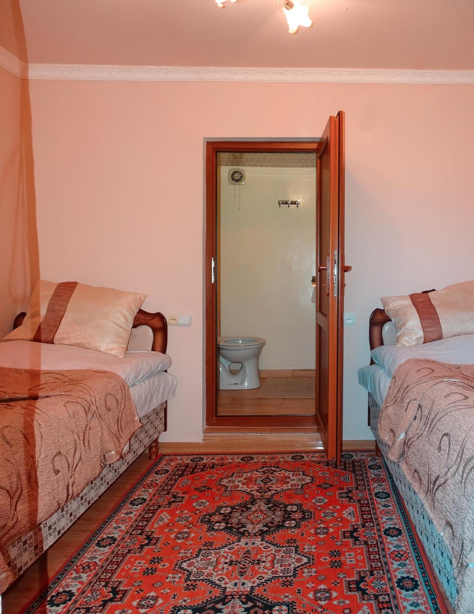 Aspet B&B Татев Екстериор снимка