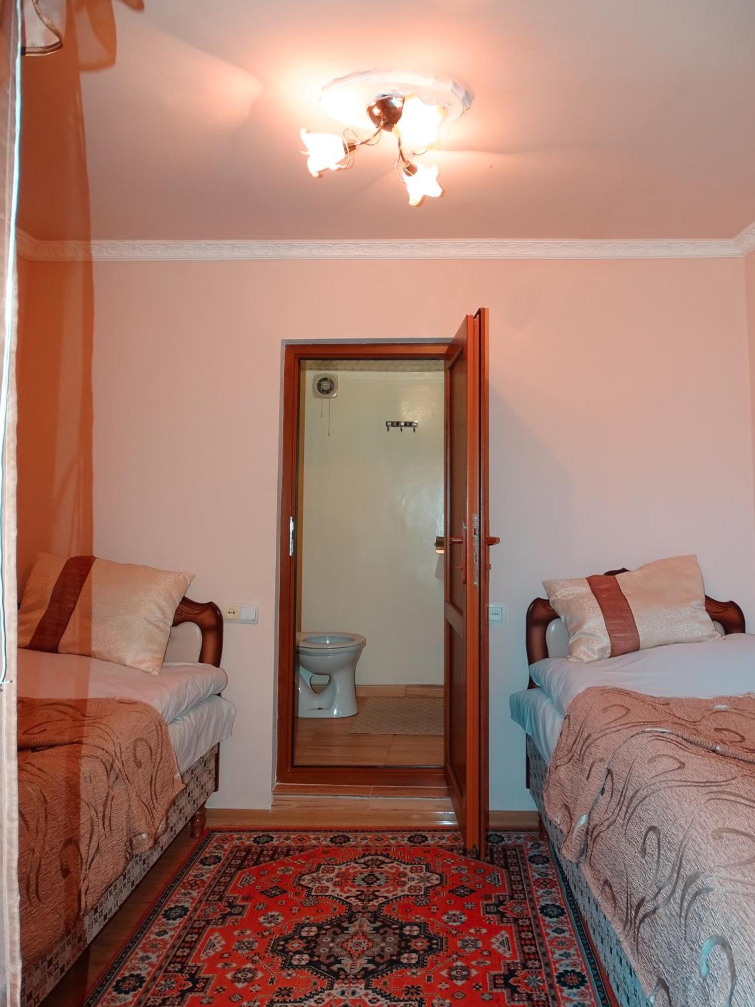 Aspet B&B Татев Екстериор снимка