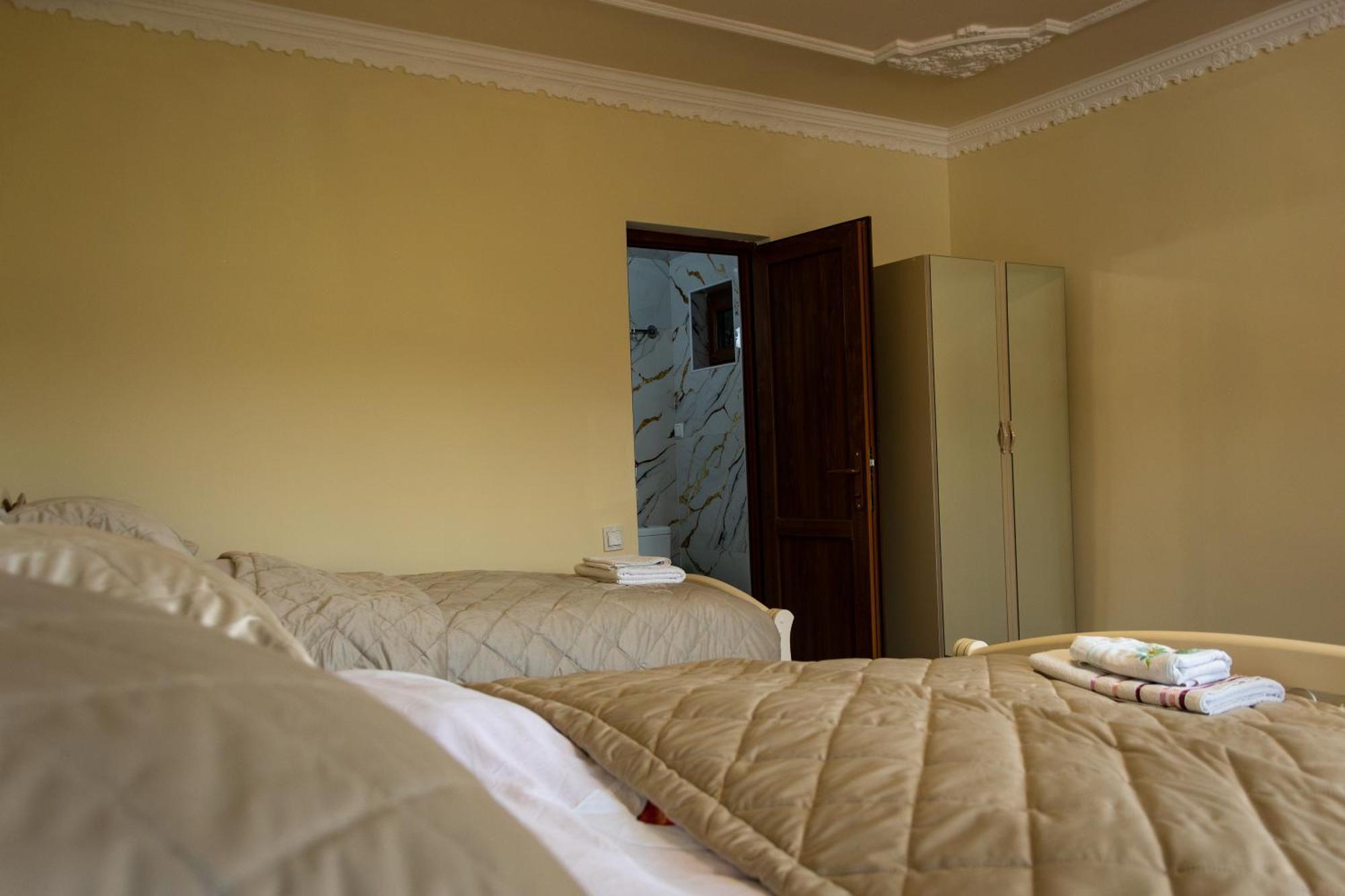 Aspet B&B Татев Екстериор снимка